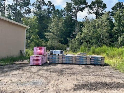 Gallery photos for Efficient Roofing Solutions On-the-Go: Image #1