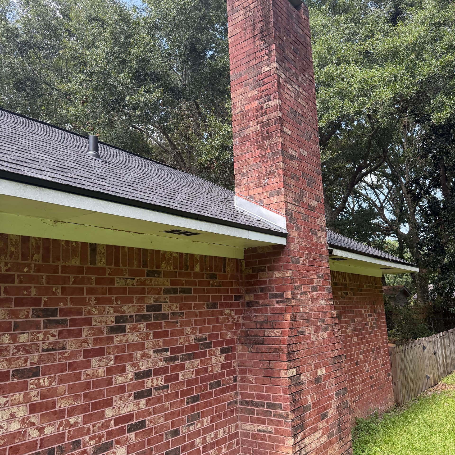 Gallery photos for Full Fortified Roof Replacement with IKO Dynasty Impact-Rated Shingles: Image #6